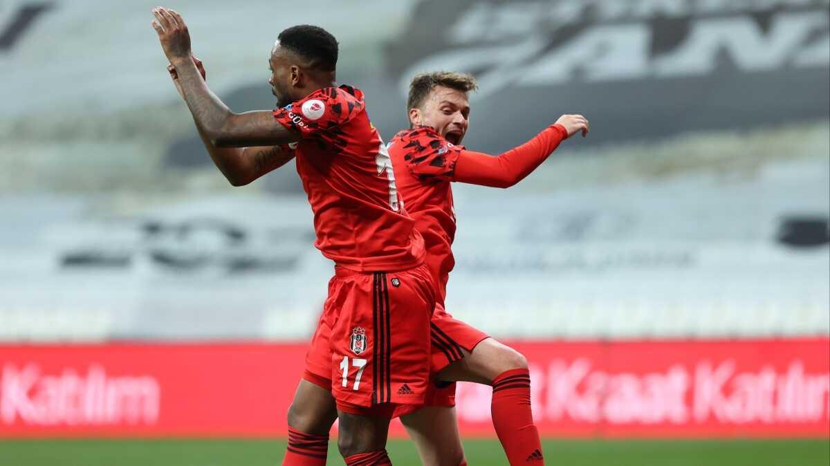 Son dakika haberi: Beikta'ta Adem Ljajic kadro d brakld; Ljajic, imal bir paylamda bulundu
