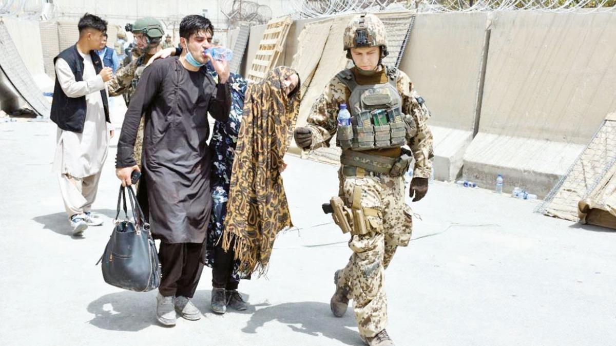 Bat tanyor, Afgan krlyor