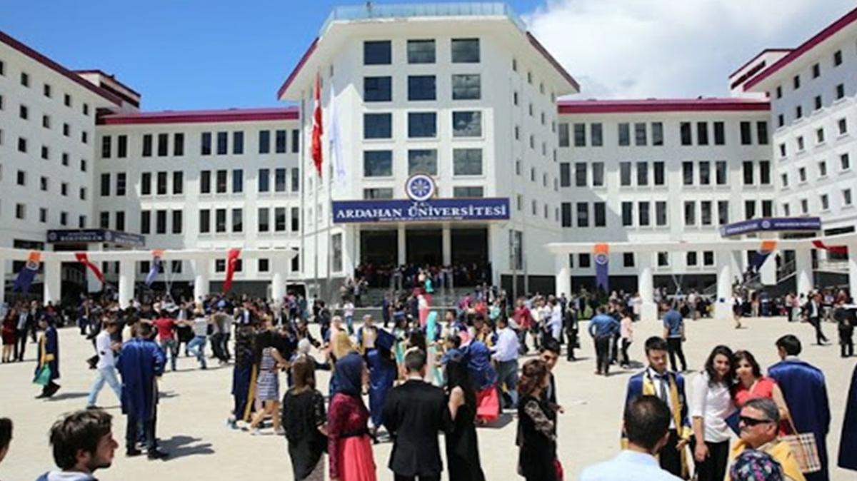 Ardahan Üniversitesi 11 öğretim üyesi alacak!
