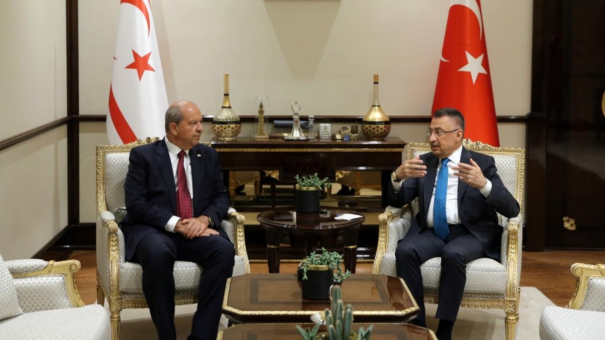 Cumhurbakan Yardmcs Fuat Oktay, KKTC Cumhurbakan Ersin Tatar ile grt