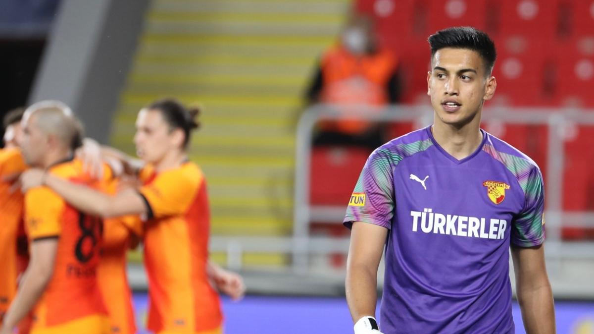 Galatasaray yerli kaleci transferinde rotasn Bursaspor'a krd