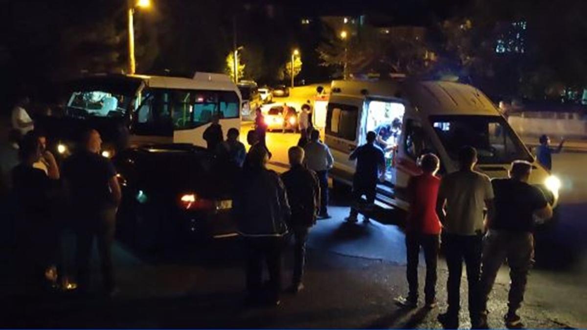Karabk'te trafik kazas: 2'si ocuk 8 yaral