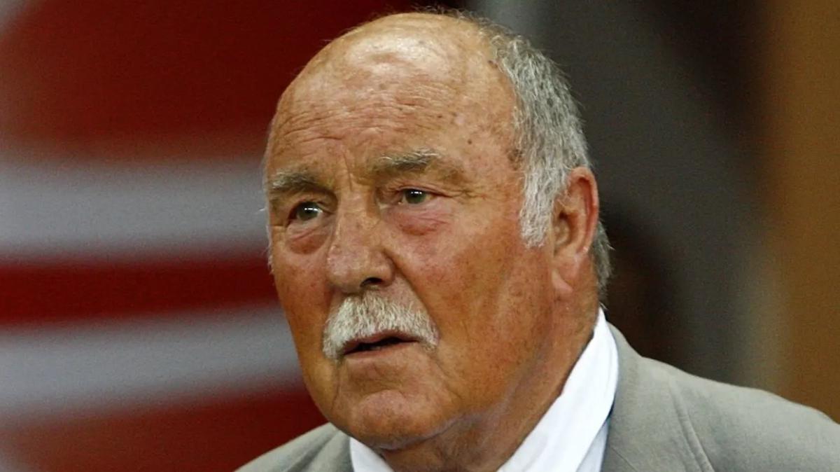 Tottenham tarihinin en golc ismi Jimmy Greaves hayatn kaybetti