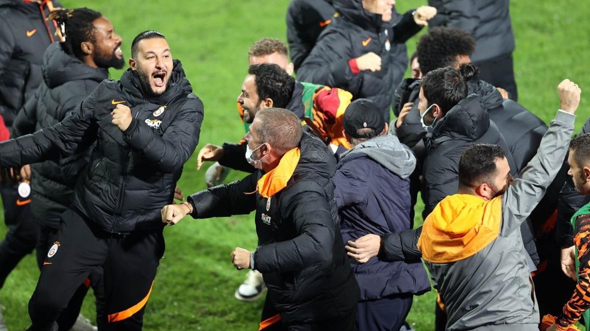 Galatasaray'dan Rizespor'a olay gnderme! Annda binlerce beeni ald