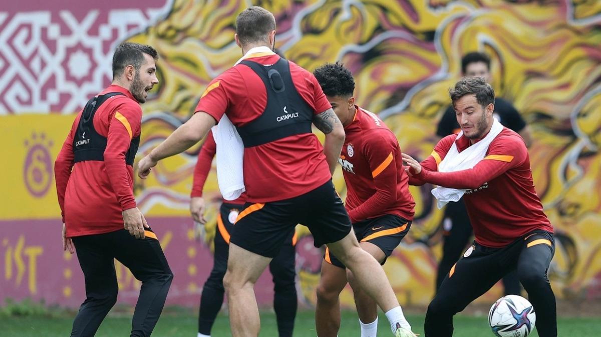 Galatasaray 13 eksikle almalarn srdryor