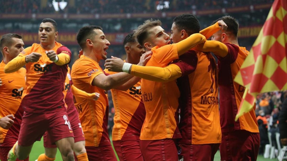 Galatasaray+ok%C3%A7usuyla+g%C3%BCld%C3%BC%21;+Ma%C3%A7+sonucu:+%C4%B0ttifak+Holding+Konyaspor-Galatasaray:+1-0