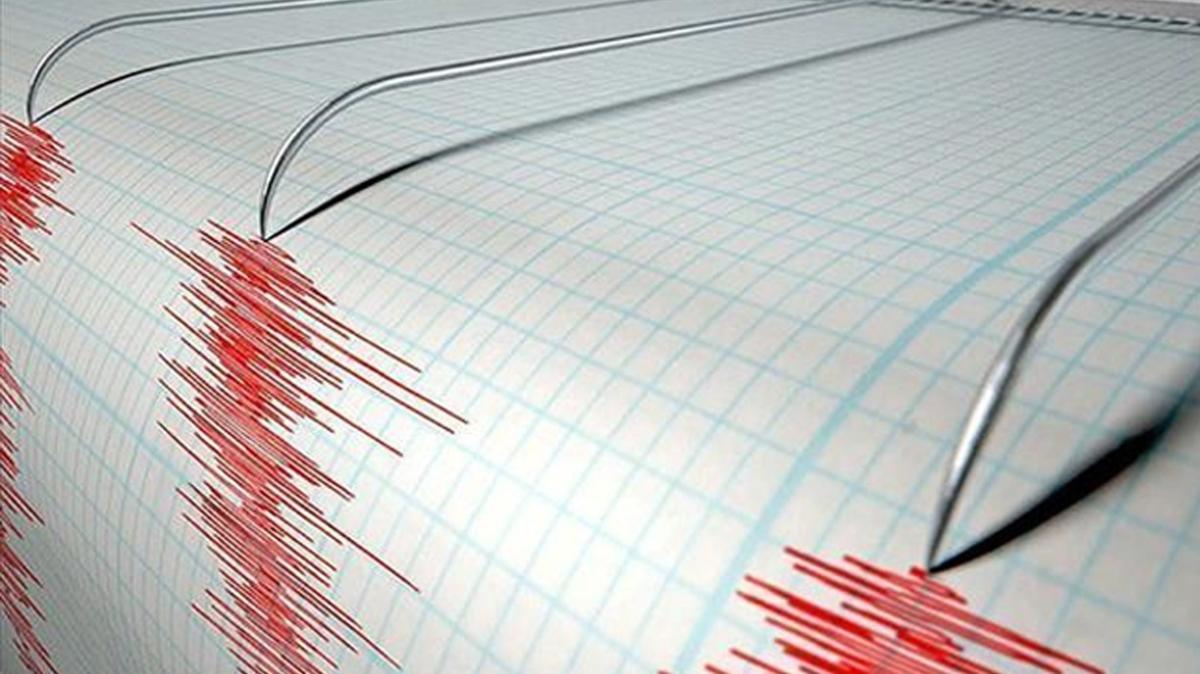 Ege Denizi'nde 4,1 byklnde deprem 