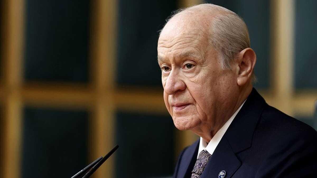 MHP Genel Bakan Baheli'den ngiliz eliye tepki: Parmak sallayann parman krarz
