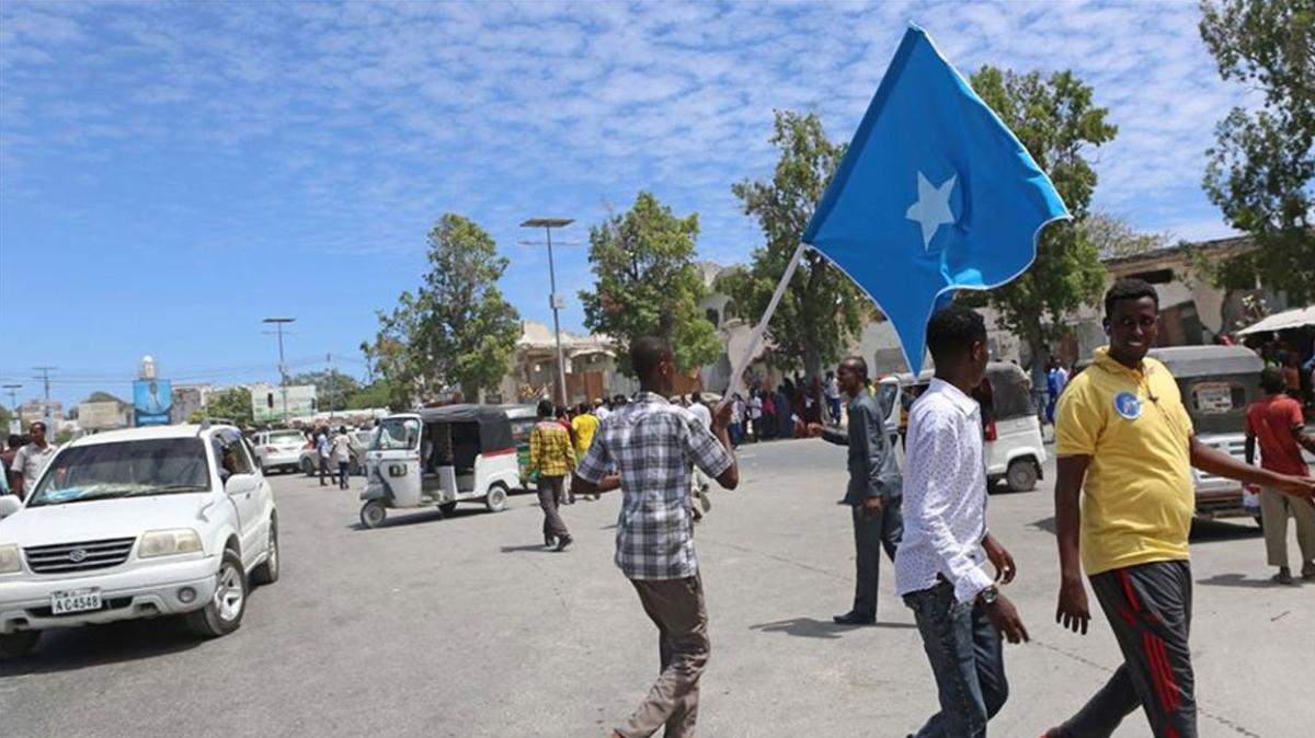 Somali'de milletvekillerini yllar sonra halk seecek