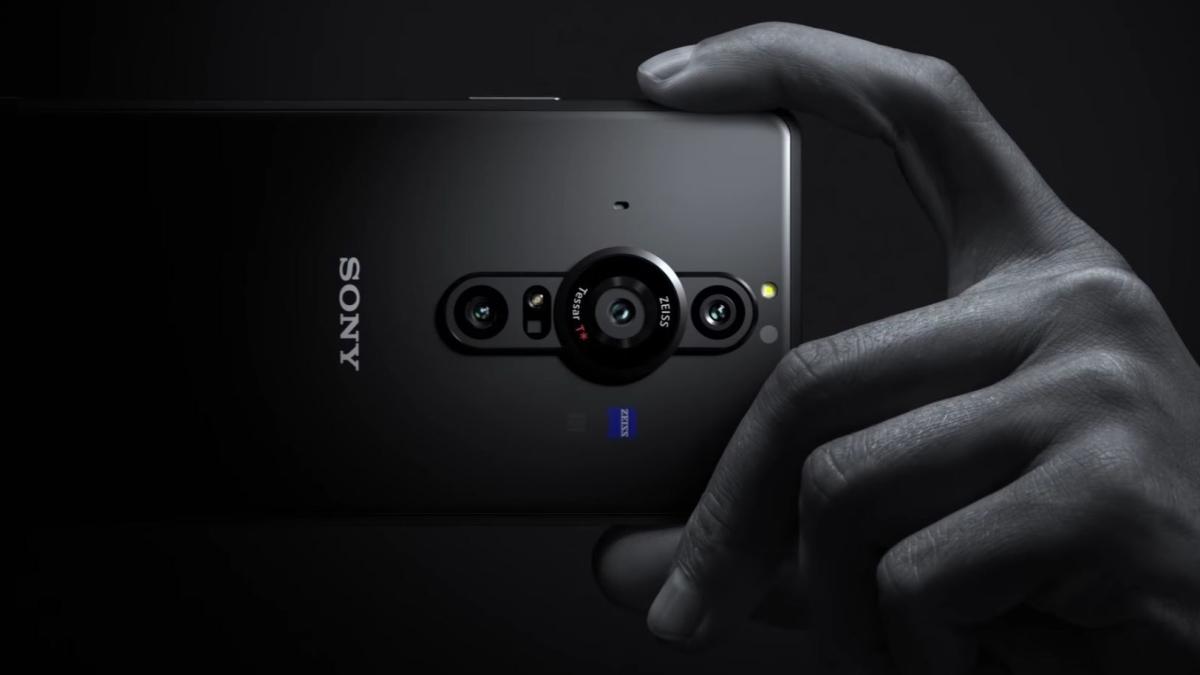 Sony, kamera zellikleriyle dikkat eken Xperia Pro-I'i tantt