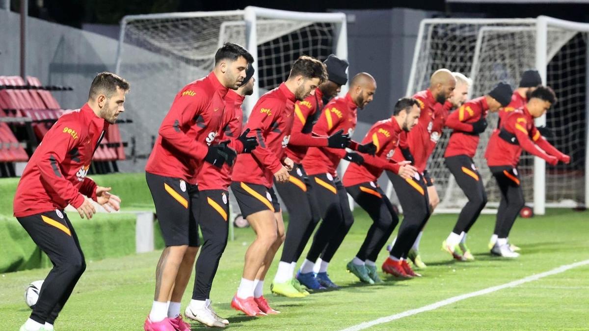 Galatasaray, Fenerbahçe derbisi hazırlıklarına başladı