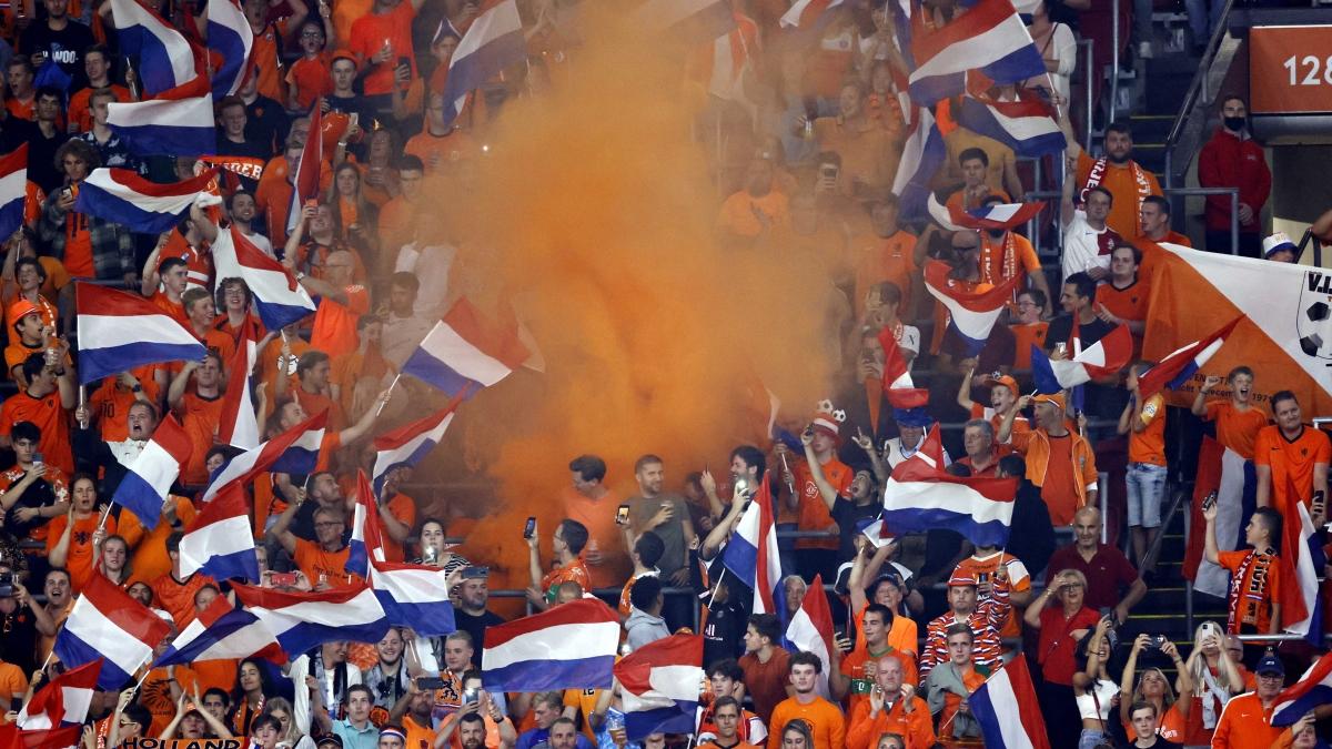 Hollanda-Norveç maçı seyircisiz!