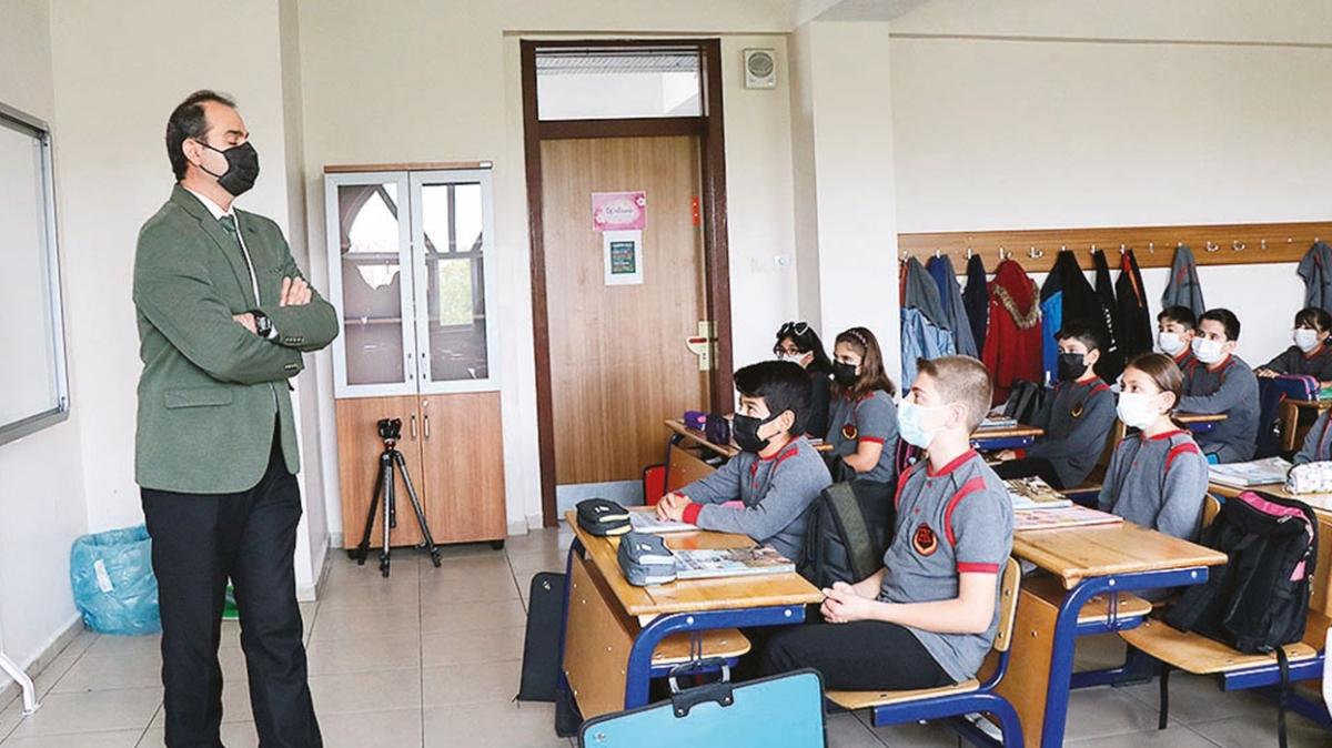 Eğitimde fark yaratan 81 öğretmen Ankara'da