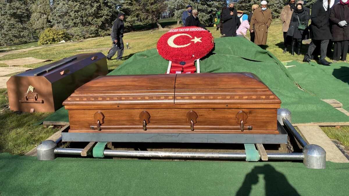 Malcolm X'in kz Shabazz'a "ay yldzl" uurlama