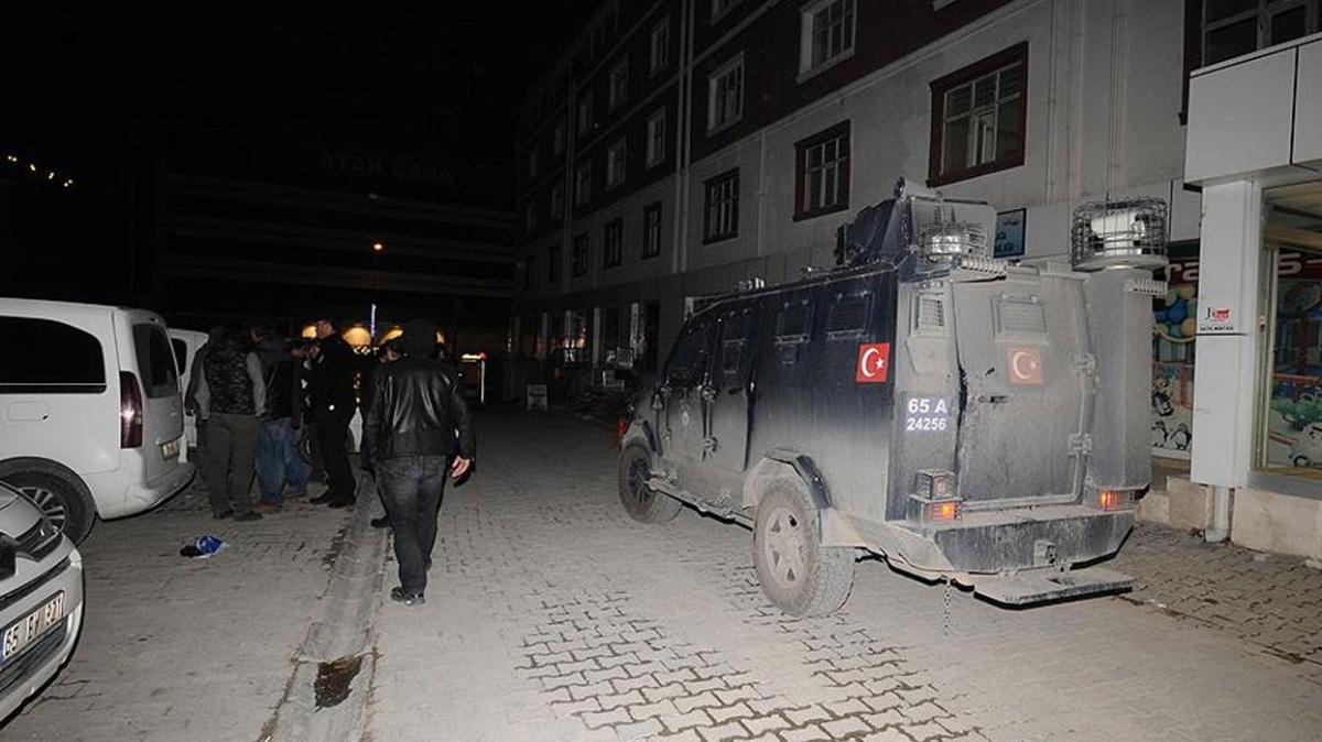 Van'da PKK'ya operasyon... 16 pheli basknda gzaltna alnd