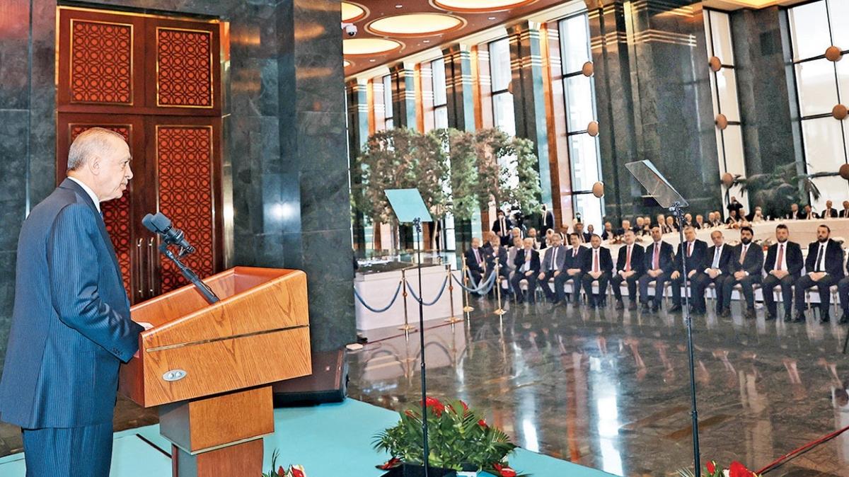 Başkan Erdoğan'dan halka döviz çağrısı: Yastık altından çıkarın, fırsatları değerlendirin