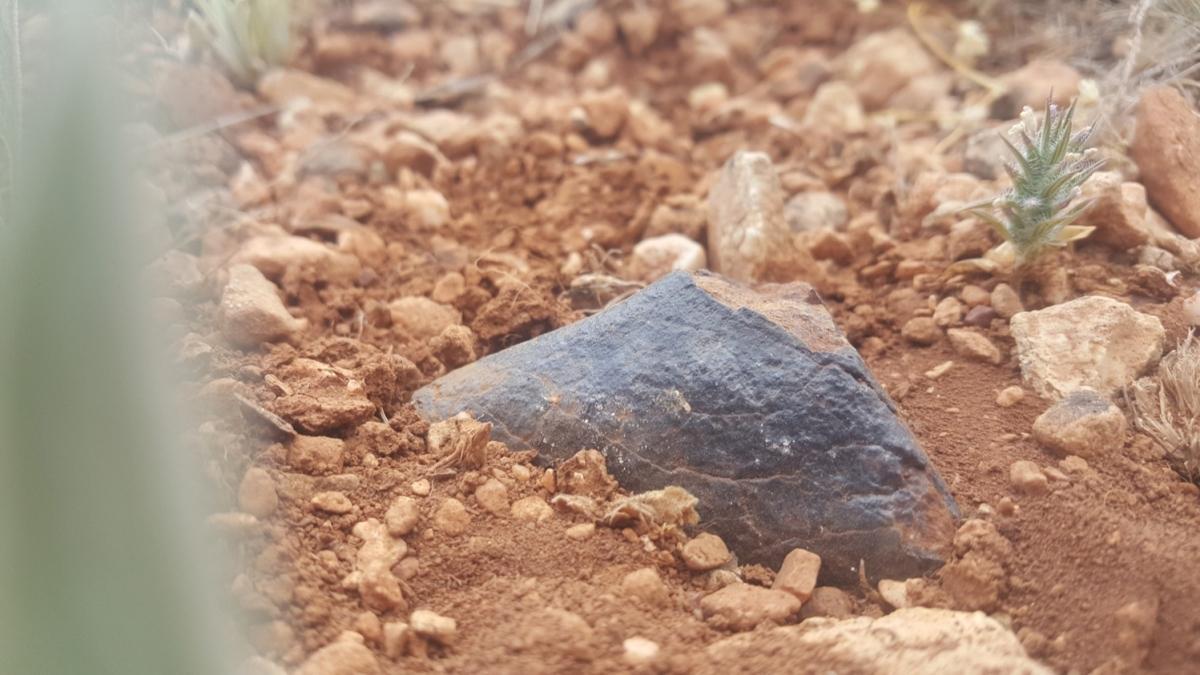 Karaman'da 5 meteorit bulundu... Blge "youn meteorit toplama alan" olarak belirlendi