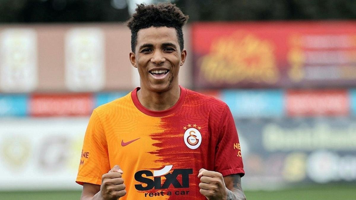 Galatasaray+transferde+b%C3%BCy%C3%BCk+oynuyor