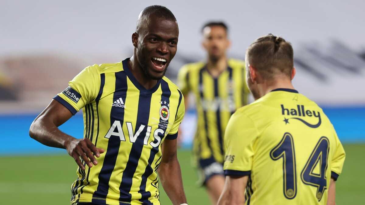 Enner Valencia ve Dimitrios Pelkas geri dnd