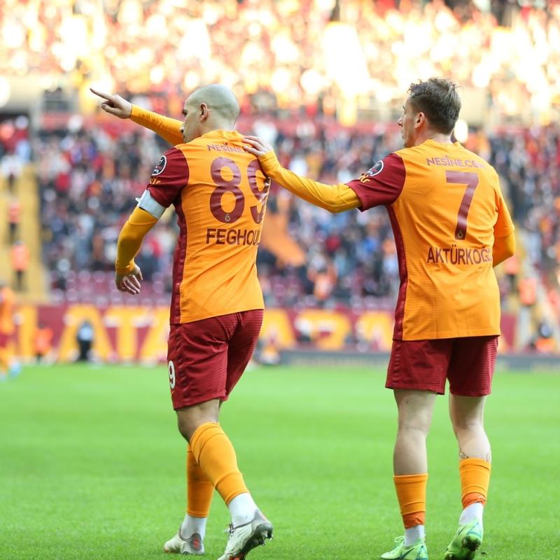 Kerem Aktürkoğlu'na abi tavsiyesi: Feghouli maçın ardından açıkladı