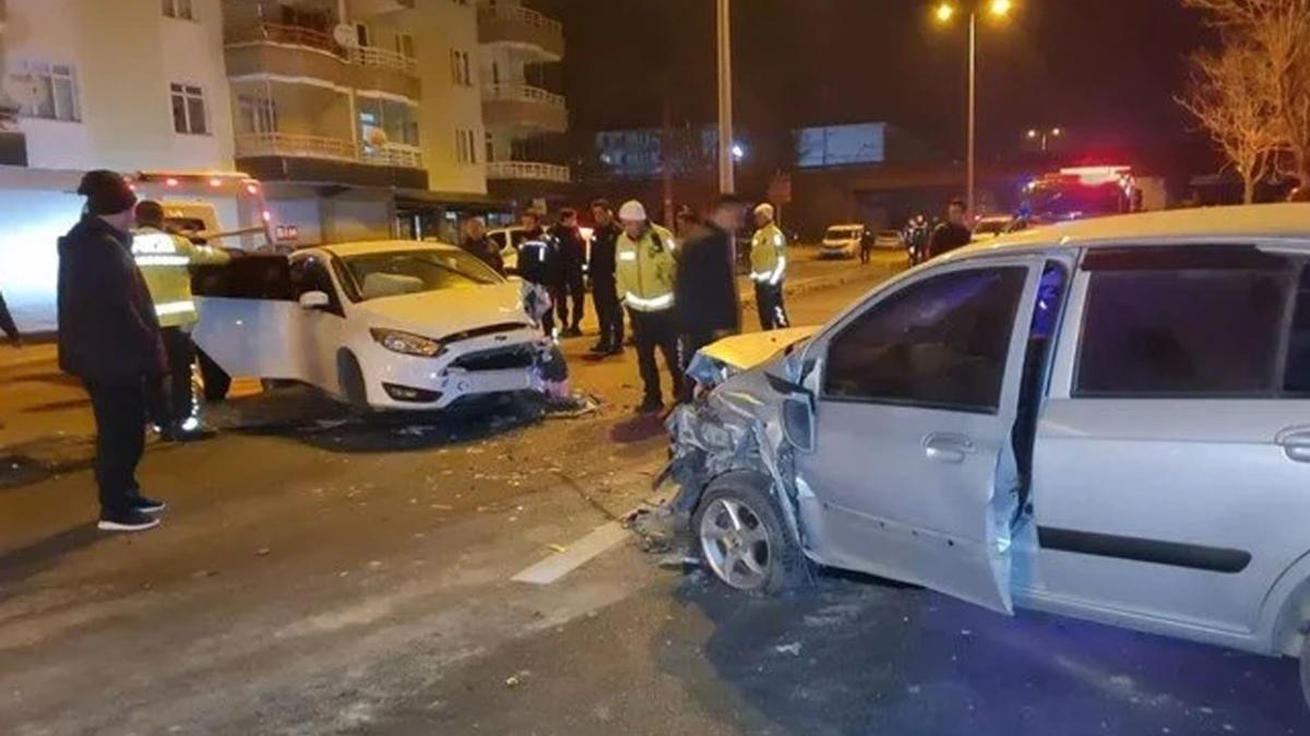 Kırıkkale'de korkunç kaza: 1'i çocuk 7 kişi yaralandı