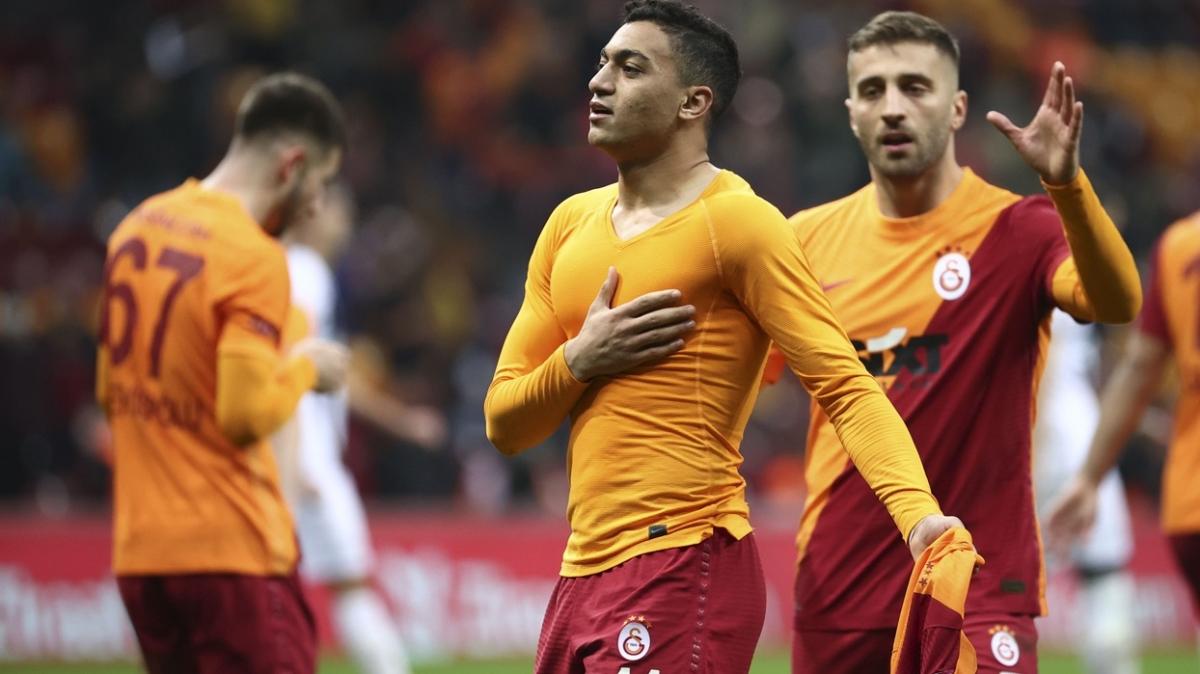 Mostafa Mohamed Galatasaraylı taraftarlardan özür diledi