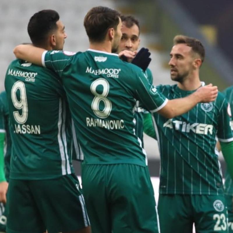 Konyaspor'a kupada da yan baklmyor: 2-0