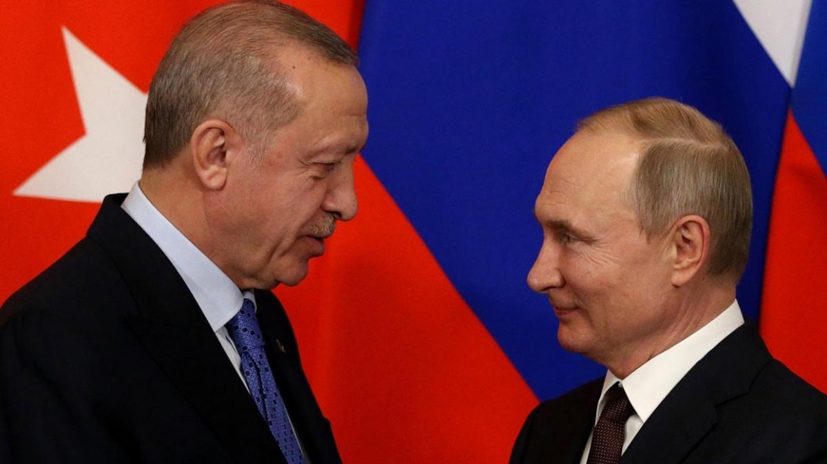 Putin'den Başkan Erdoğan'a yeni yıl tebriği