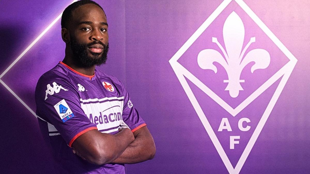 Fiorentina yeni transferini duyurdu