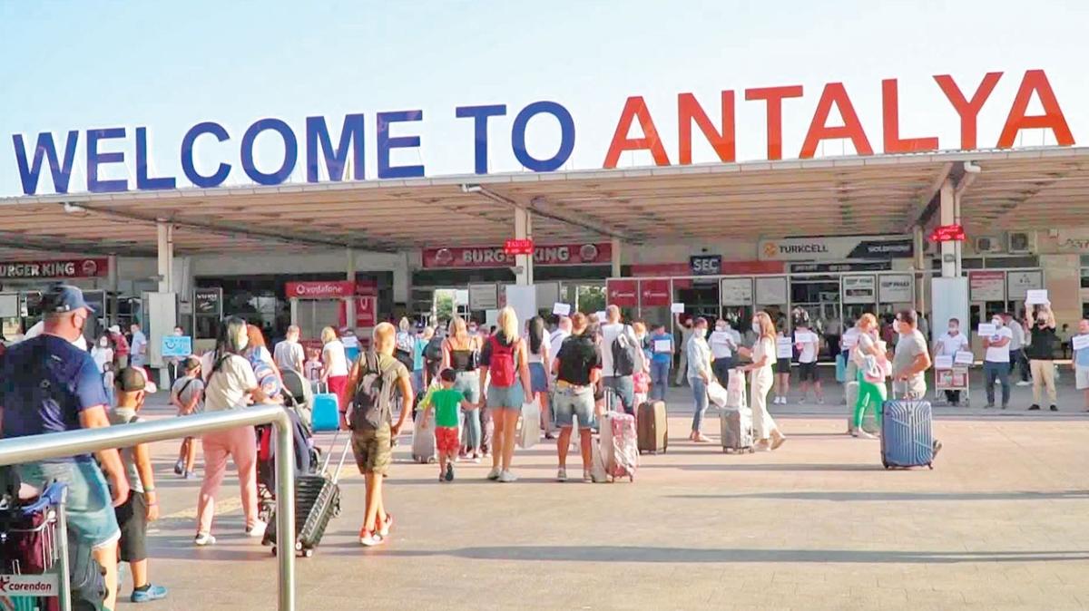 Avrupası'nın bu yaz tatil adresi Antalya