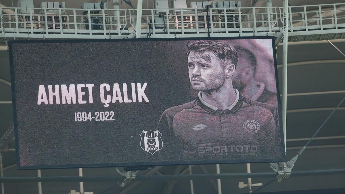 Beşiktaş-Gaziantep maçında Ahmet Çalık unutulmadı