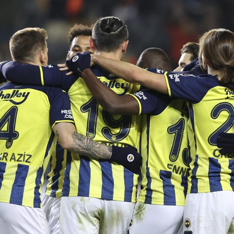 Kanarya sonradan açıldı! Maç sonucu: Fenerbahçe-Altay: 2-1