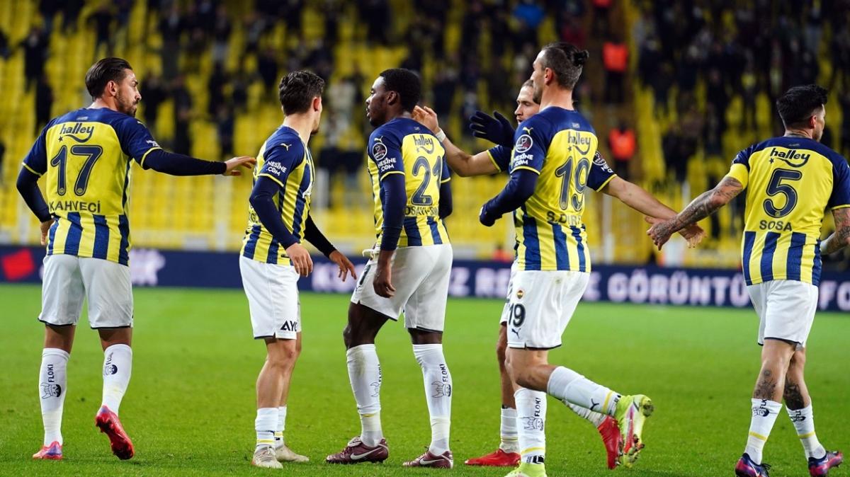 Fenerbahçe'ye İsmail Kartal'ın eli değdi! İşte takımdaki değişimler