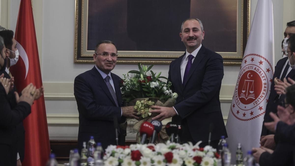 Yeni Adalet Bakan Bekir Bozda, grevi Abdulhamit Gl'den devrald