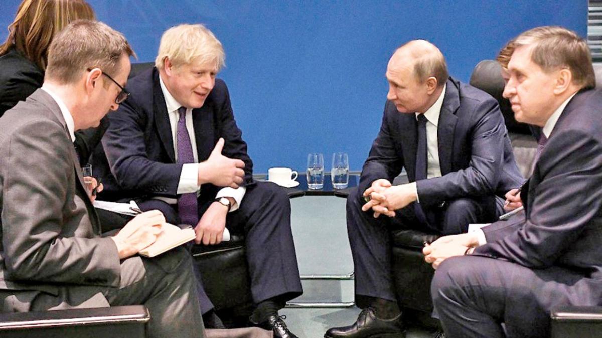 Johnson'dan Putin'e ar! "Uurumdan geri adm at"