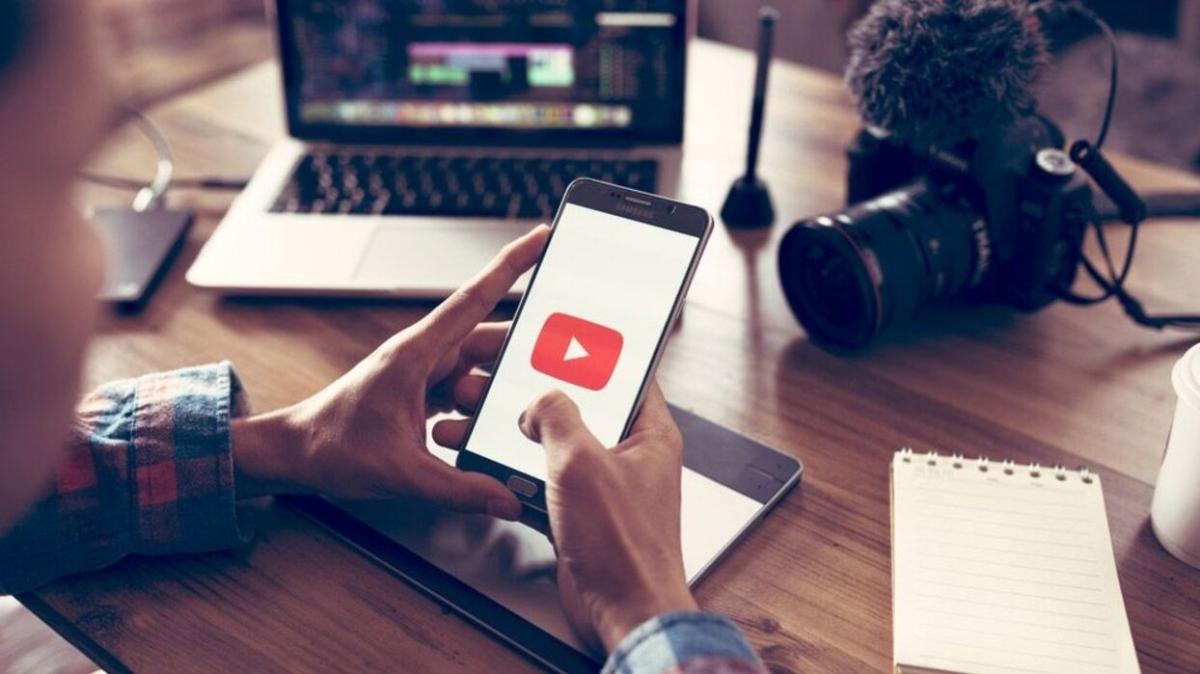 YouTube, yeni arayzn kullanma sundu: Beeni ve yorum ikonu video penceresine geliyor