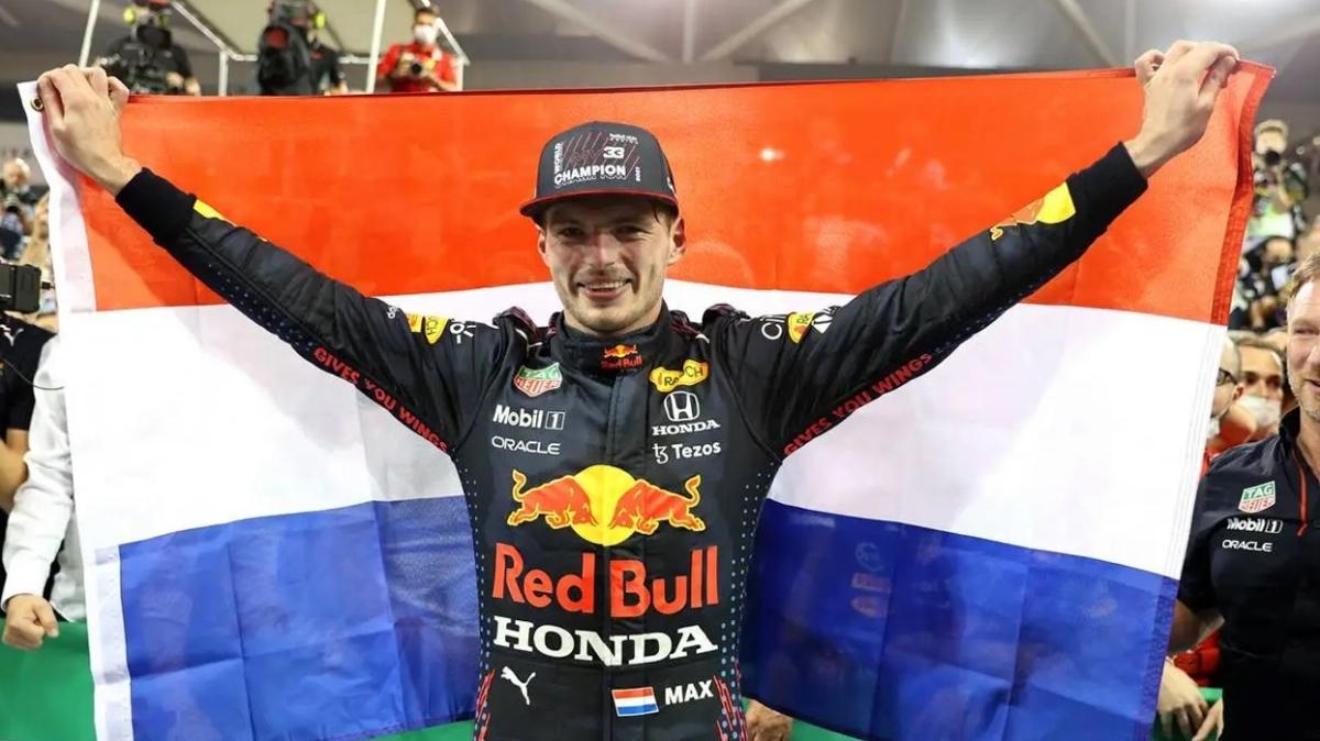 Max Verstappen ampiyonluk sonras ilk kez piste kt