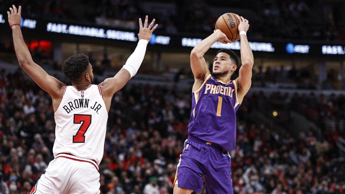 Devin Booker'n stn oyunu Phoenix Suns'a 43. galibiyeti getirdi