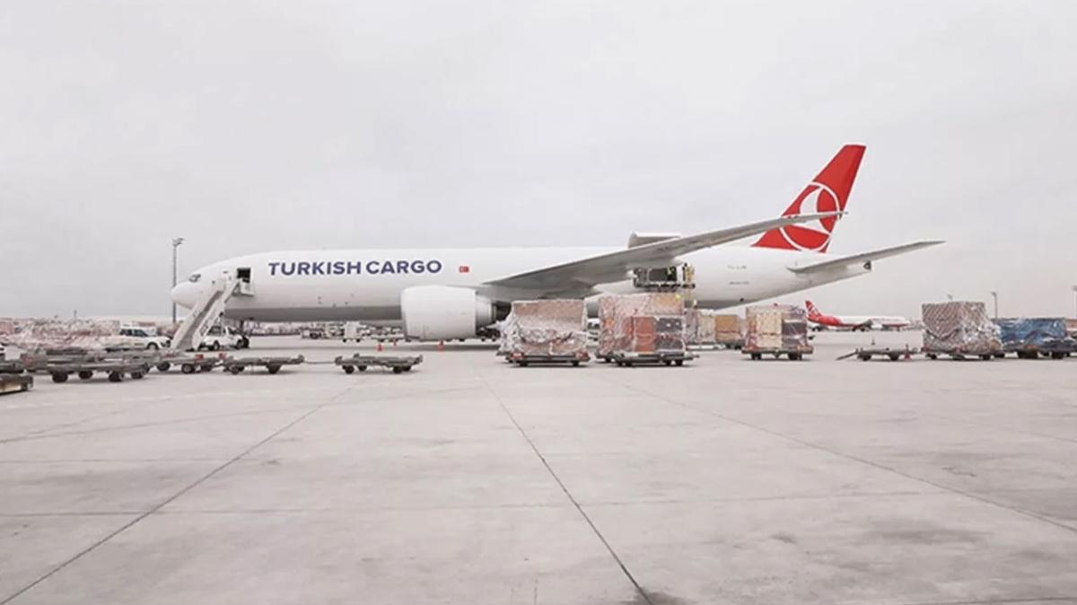 Dnya lojistiinin yeni merkezi olacak! Turkish Cargo operasyonlarn stanbul Havaliman'na tayor