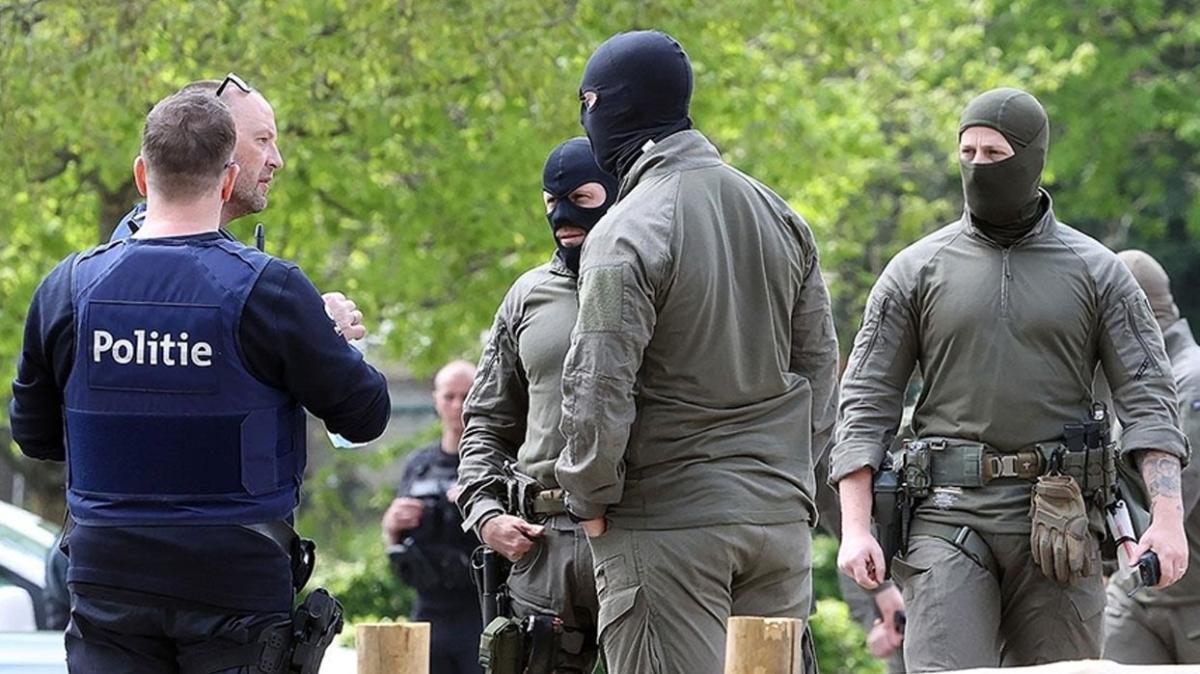 6 Avrupa ülkesi eş zamanlı operasyon düzenledi! 30 kişi tutuklandı