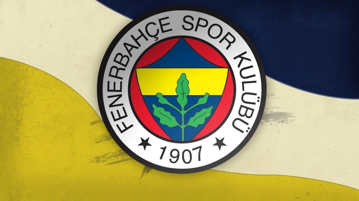 Fenerbahe'nin golcs takmla vedalat! 3 yllk macera sona erdi