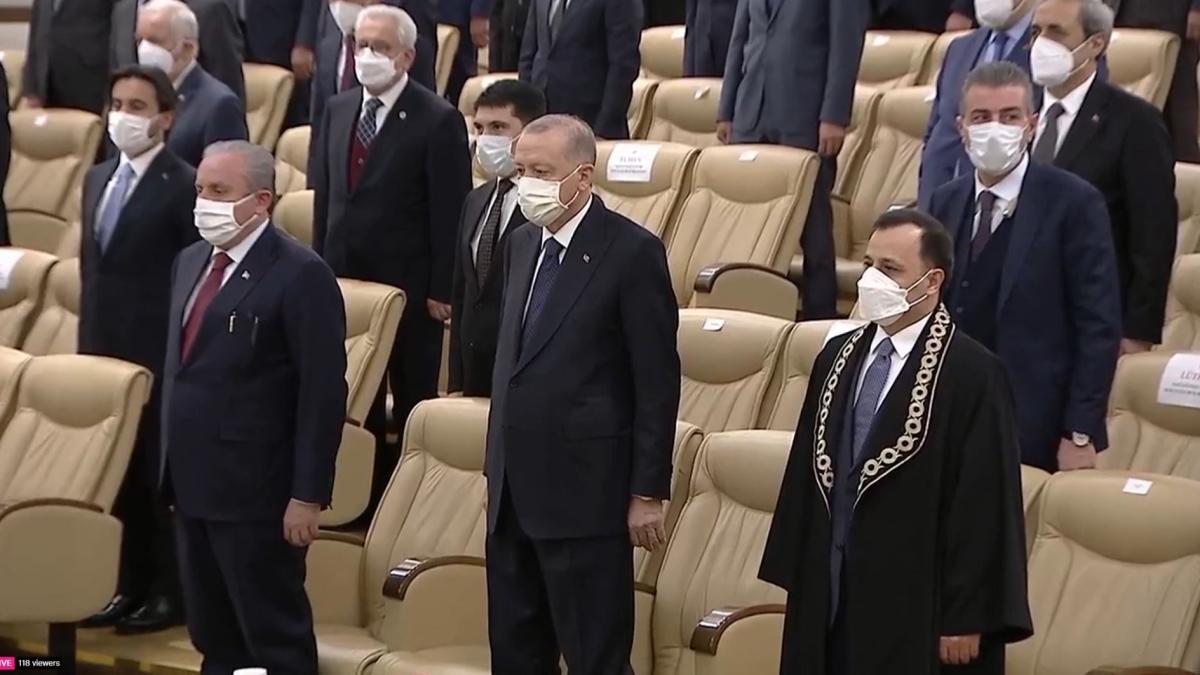 Bakan Erdoan, Anayasa Mahkemesi yeni yesi Kenan Yaar'n yemin trenine katld