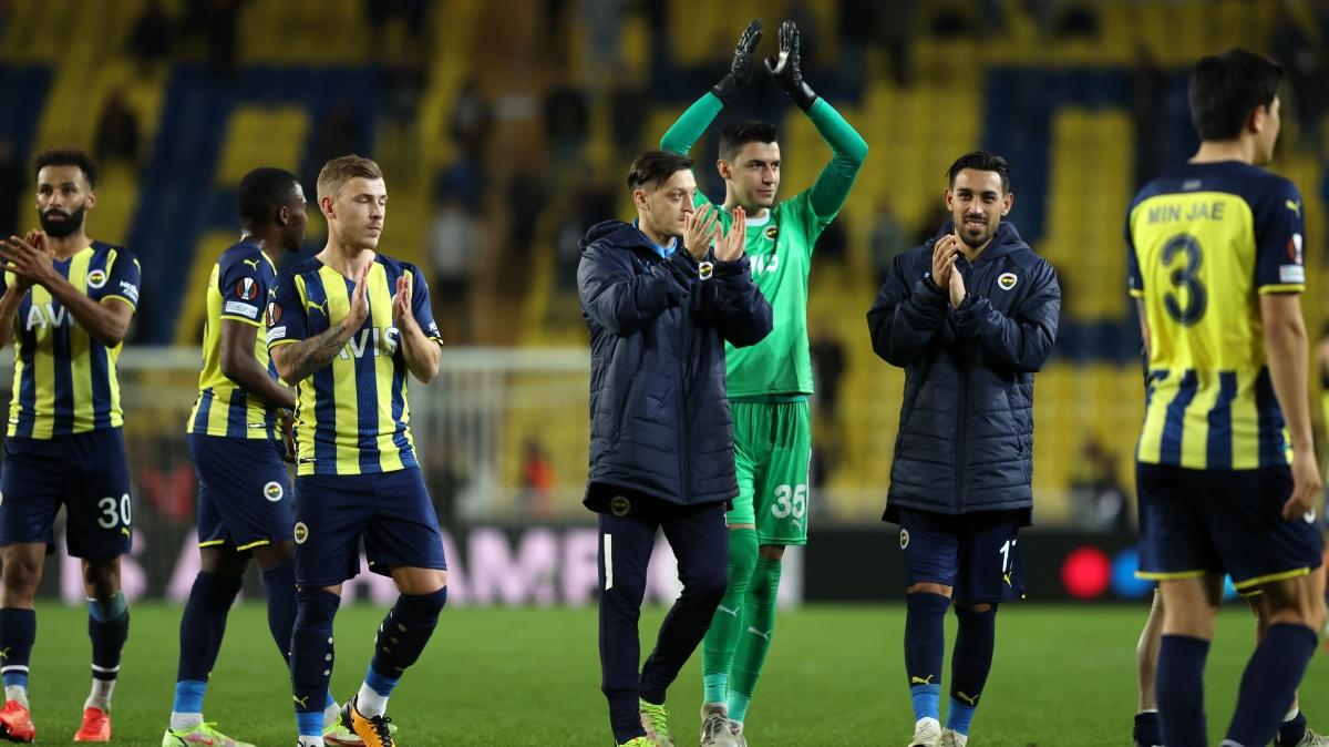 Fenerbahe'nin konuu Slavia Prag