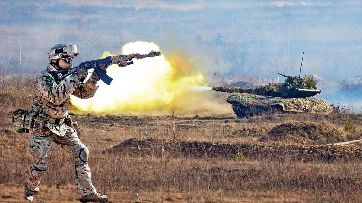 Ukrayna snrnda bombalar patlad! Tehlikeli provokasyon