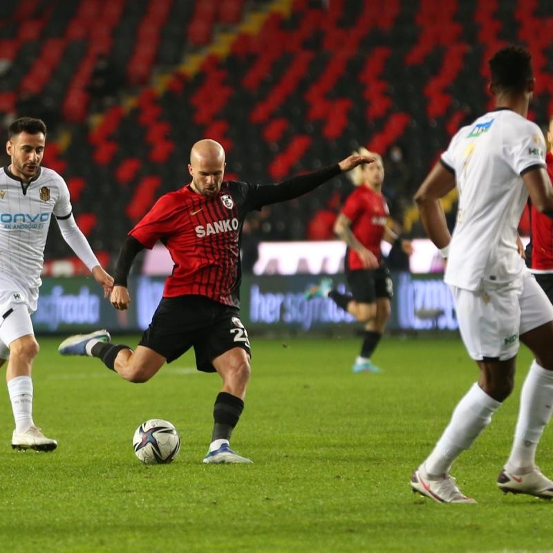 Erteleme manda kazanan yok | Ma sonucu: Gaziantep FK-znur Kablo Yeni Malatyaspor: 0-0