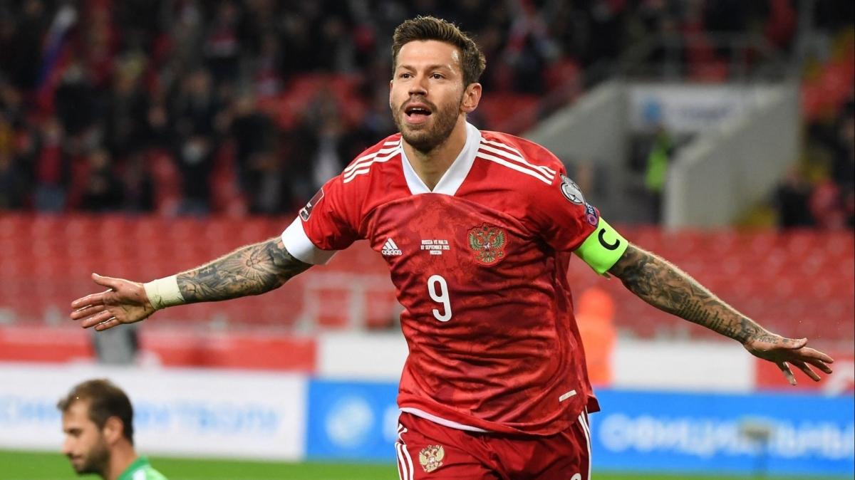 Rus milli futbolcu Fedor Smolov'dan Ukrayna'ya destek