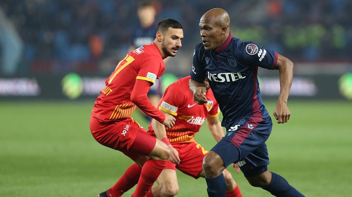 Anthony Nwakaeme'den ampiyonluk mesaj: Kupay elimizde tutana kadar pes etmeyeceiz