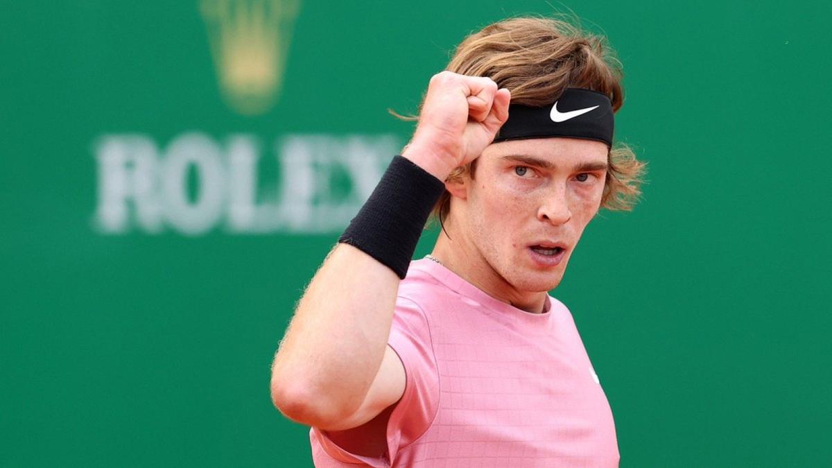 Rus tenisi Andrey Rublev'den lkesine sava tepkisi