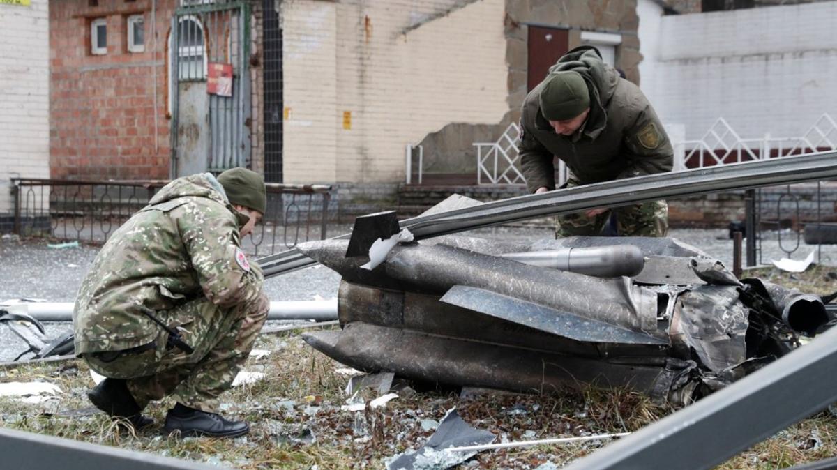 Ukrayna Sumi Kentinde, Rus askeri aralarn imha etti