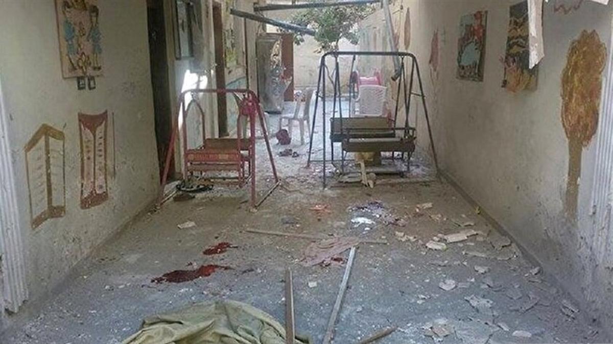 Suriye'nin dlib kentinde anaokuluna dzenlenen saldrda 2 sivil yaamn yitirdi